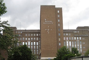 阿斯顿大学                       